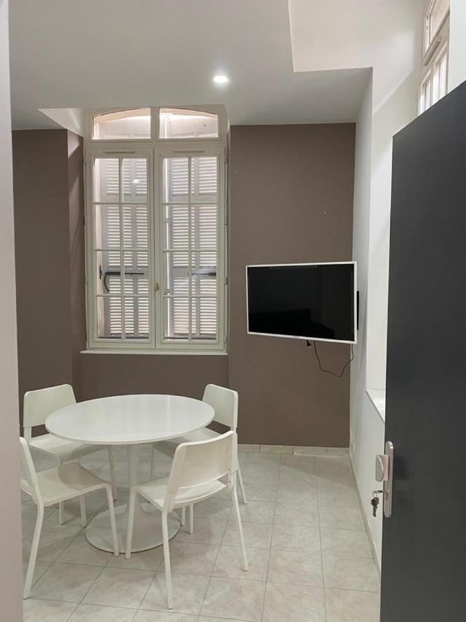 Five Stars C5 Aparthotel Marseille Exterior photo